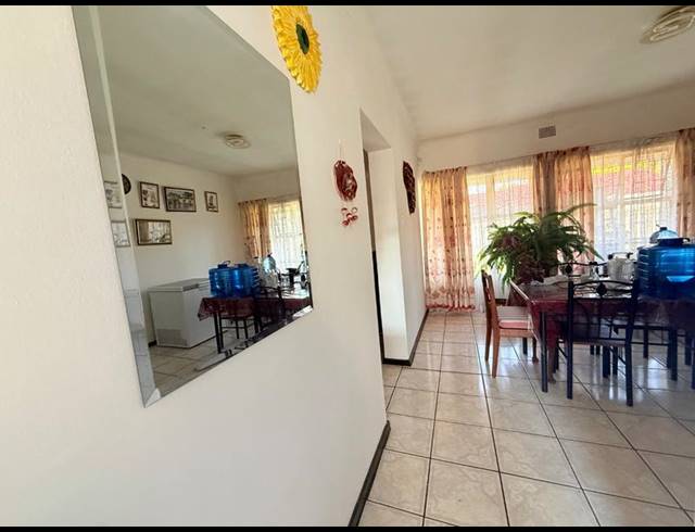 3 BEDROOM HOUSE FOR SALE IN VANDERBIJLPARK CE 5